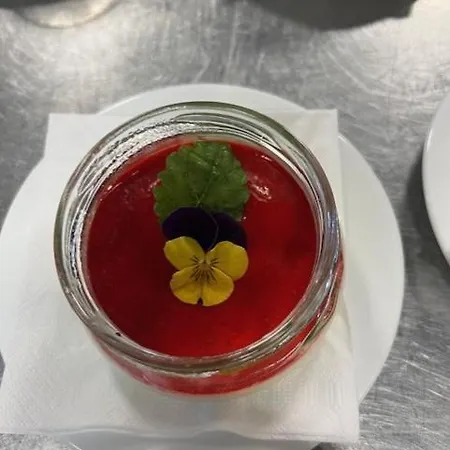 Eidegrend Boutique Eikelandsosen