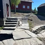 Eidegrend Boutique Eikelandsosen