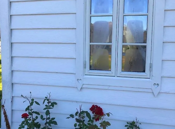 Eidegrend Boutique Eikelandsosen